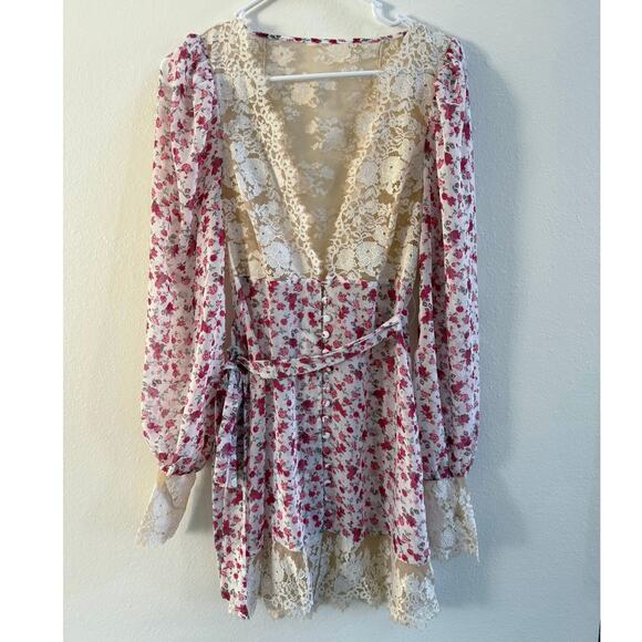 For Love & Lemons NWT Victoria’s Secret Pink Lace Floral Melrose Mini Robe XS - Picture 2 of 14